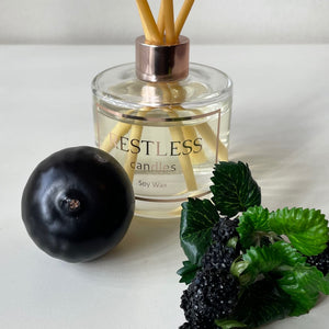 Blackcurrant and Plum - Reed Diffuser (200ml)